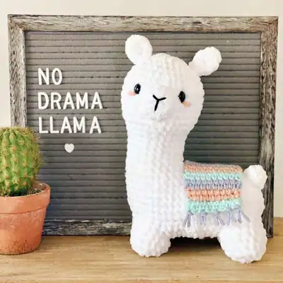 Layla the llama amigurumi front view in white plush yarn