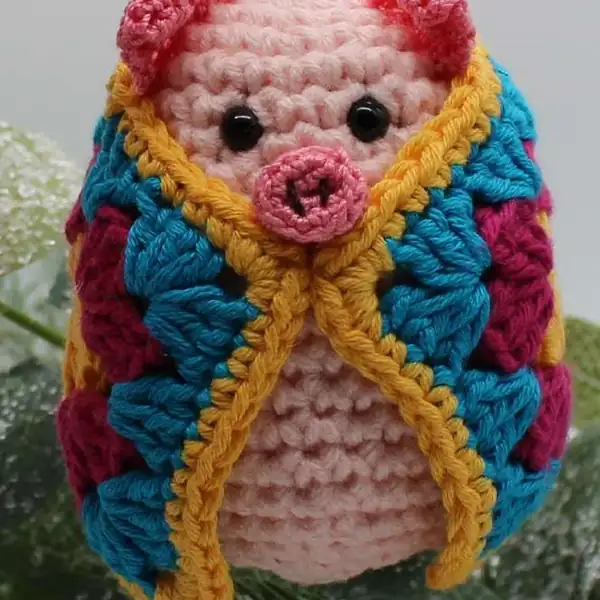 Pig's face showing eyes and snout detail