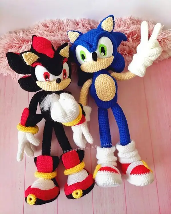 Azure Dash Hedgehog: An Original Blue Amigurumi Pattern finished