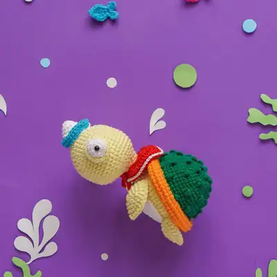 Cupid Whale amigurumi in white and blue with heart accents