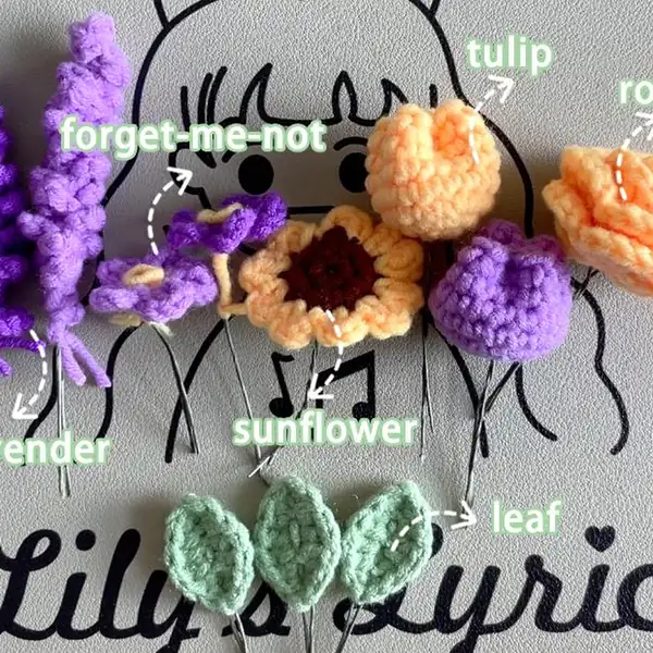 Close-up of woven basket edge and lace detail for the mini bouquet