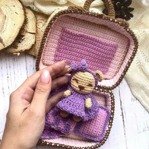 Dress and headband accessories for teddy bear