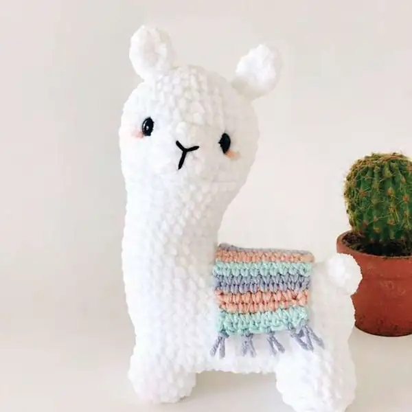 Nose close-up on Layla the llama amigurumi