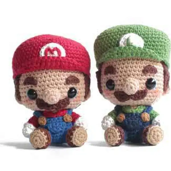 Mario cap and overalls with colorful buttons detail